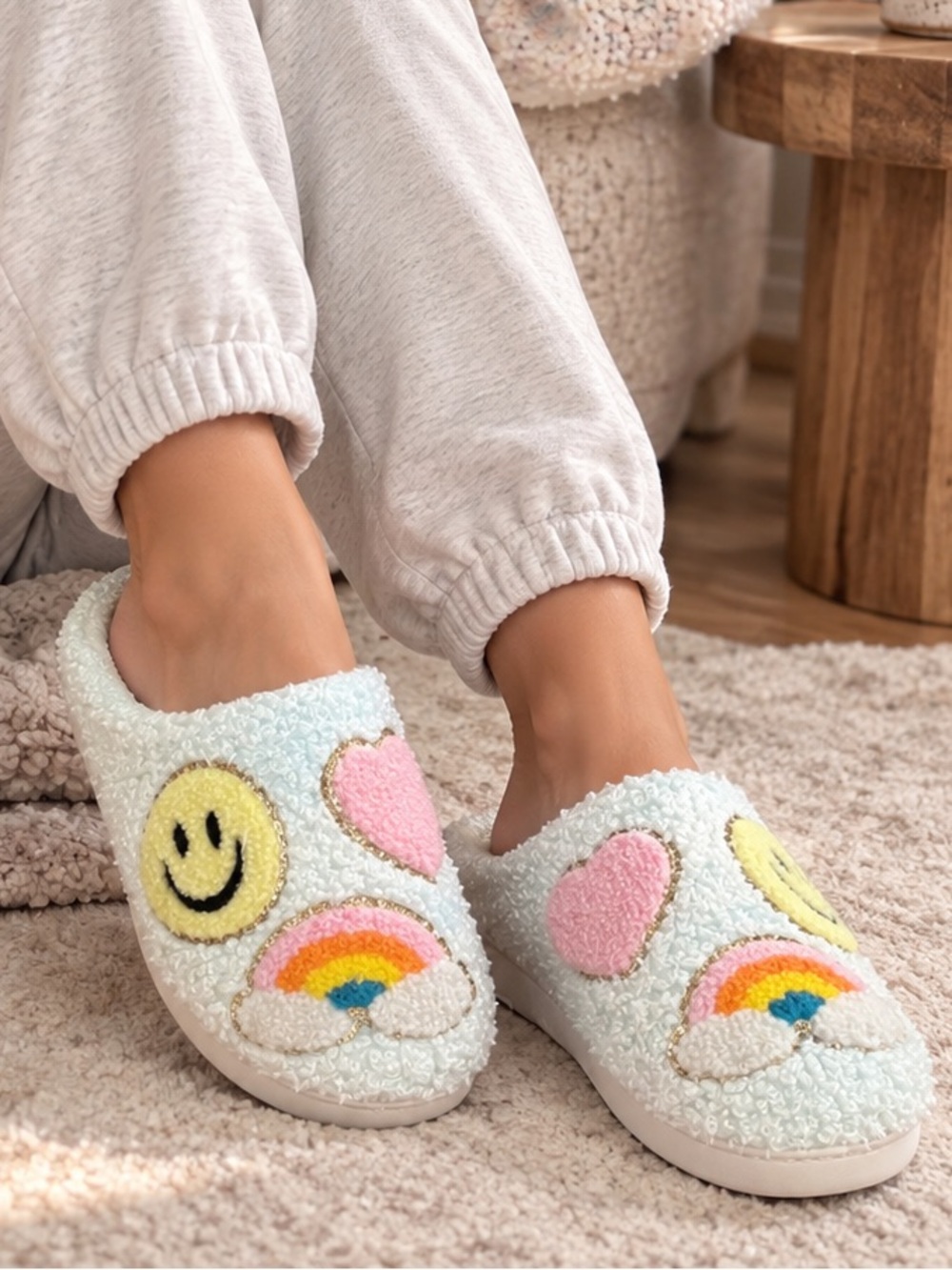 Preppy Pastel Rainbow Smiley Face Slippers Plush Cozy Womens 5/6 *2 for 20*
